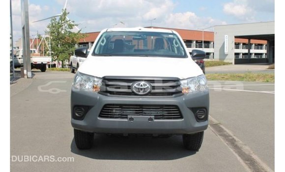Buy Import Toyota Hilux White Car in Import - Dubai in Abhasia Buy Import Toyota Hilux White Car in Import - Dubai in Abhasia
