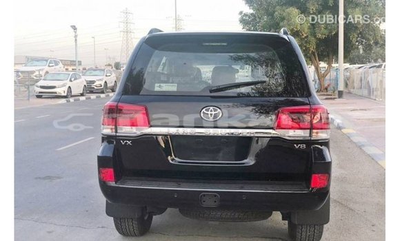 Buy Import Toyota Land Cruiser Black Car in Import - Dubai in Abhasia Buy Import Toyota Land Cruiser Black Car in Import - Dubai in Abhasia