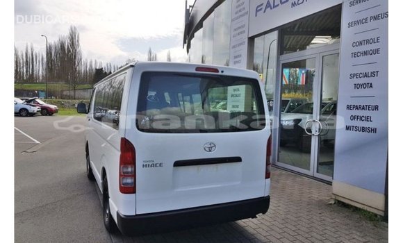 Buy Import Toyota Hiace White Car in Import - Dubai in Abhasia Buy Import Toyota Hiace White Car in Import - Dubai in Abhasia