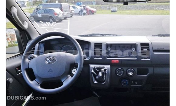 Buy Import Toyota Hiace White Car in Import - Dubai in Abhasia Buy Import Toyota Hiace White Car in Import - Dubai in Abhasia