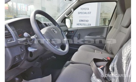 Buy Import Toyota Hiace White Car in Import - Dubai in Abhasia Buy Import Toyota Hiace White Car in Import - Dubai in Abhasia