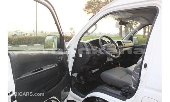 Buy Import Toyota Hiace White Car in Import - Dubai in Abhasia Buy Import Toyota Hiace White Car in Import - Dubai in Abhasia