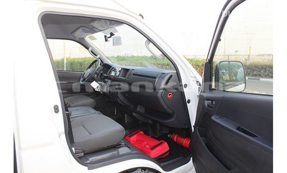 Buy Import Toyota Hiace White Car in Import - Dubai in Abhasia Buy Import Toyota Hiace White Car in Import - Dubai in Abhasia