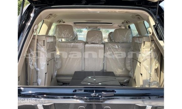 Buy Import Toyota Land Cruiser Black Car in Import - Dubai in Abhasia Buy Import Toyota Land Cruiser Black Car in Import - Dubai in Abhasia