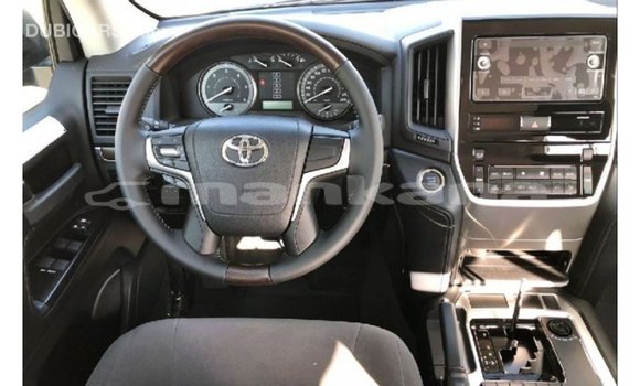 Buy Import Toyota Land Cruiser Black Car in Import - Dubai in Abhasia Buy Import Toyota Land Cruiser Black Car in Import - Dubai in Abhasia