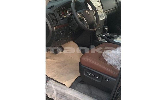 Buy Import Toyota Land Cruiser Black Car in Import - Dubai in Abhasia Buy Import Toyota Land Cruiser Black Car in Import - Dubai in Abhasia