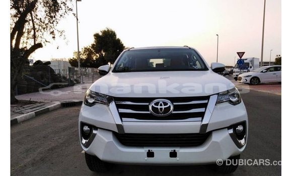 Buy Import Toyota Fortuner White Car in Import - Dubai in Abhasia Buy Import Toyota Fortuner White Car in Import - Dubai in Abhasia