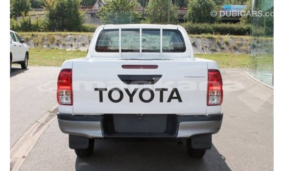 Buy Import Toyota Hilux White Car in Import - Dubai in Abhasia Buy Import Toyota Hilux White Car in Import - Dubai in Abhasia