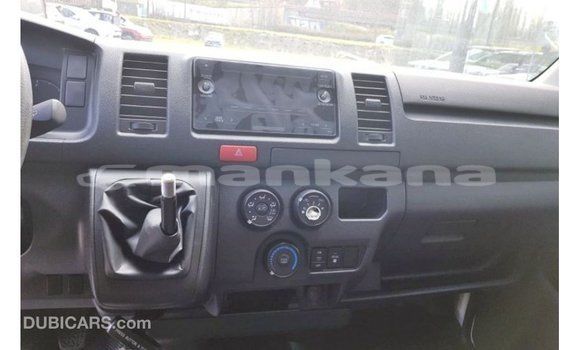 Buy Import Toyota Hiace White Car in Import - Dubai in Abhasia Buy Import Toyota Hiace White Car in Import - Dubai in Abhasia