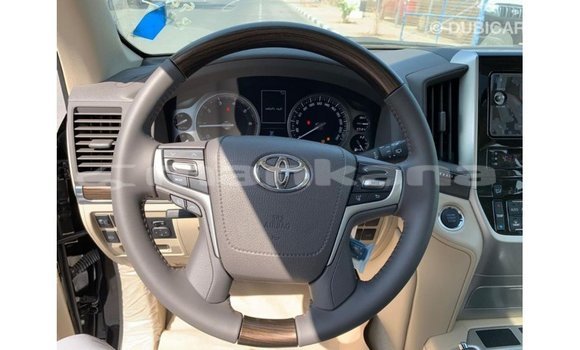 Buy Import Toyota Land Cruiser Black Car in Import - Dubai in Abhasia Buy Import Toyota Land Cruiser Black Car in Import - Dubai in Abhasia