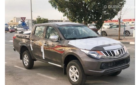 Buy Import Mitsubishi L200 Brown Car in Import - Dubai in Abhasia Buy Import Mitsubishi L200 Brown Car in Import - Dubai in Abhasia