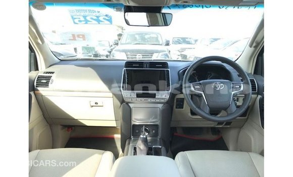 Buy Import Toyota Prado White Car in Import - Dubai in Abhasia Buy Import Toyota Prado White Car in Import - Dubai in Abhasia