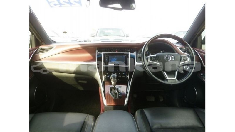 Big with watermark toyota harrier abhasia import dubai 2473