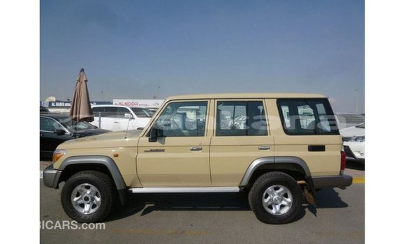 Buy Import Toyota Land Cruiser Beige Car in Import - Dubai in Abhasia Buy Import Toyota Land Cruiser Beige Car in Import - Dubai in Abhasia