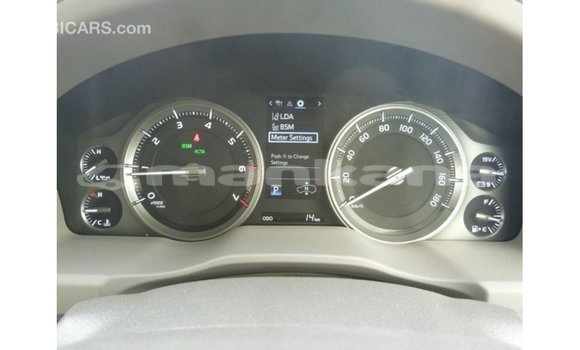 Buy Import Toyota Land Cruiser White Car in Import - Dubai in Abhasia Buy Import Toyota Land Cruiser White Car in Import - Dubai in Abhasia