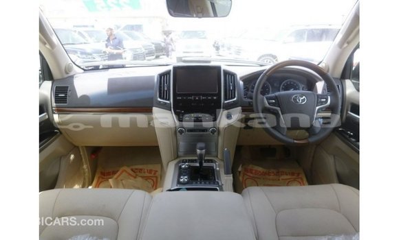 Buy Import Toyota Land Cruiser Black Car in Import - Dubai in Abhasia Buy Import Toyota Land Cruiser Black Car in Import - Dubai in Abhasia