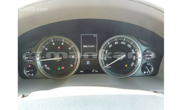 Buy Import Toyota Land Cruiser White Car in Import - Dubai in Abhasia Buy Import Toyota Land Cruiser White Car in Import - Dubai in Abhasia