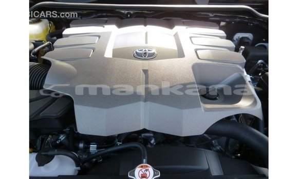 Buy Import Toyota Land Cruiser White Car in Import - Dubai in Abhasia Buy Import Toyota Land Cruiser White Car in Import - Dubai in Abhasia