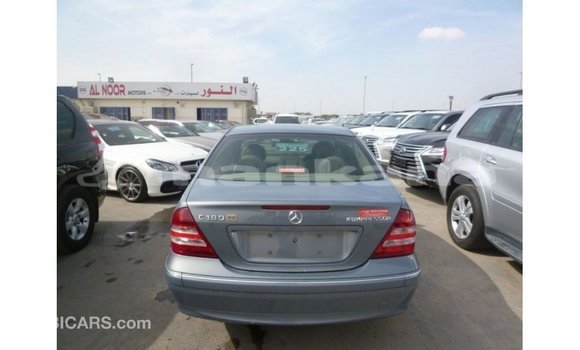 Buy Import Mercedes-Benz 190 Blue Car in Import - Dubai in Abhasia Buy Import Mercedes-Benz 190 Blue Car in Import - Dubai in Abhasia