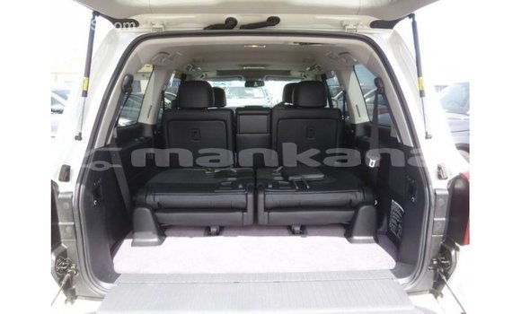 Buy Import Toyota Land Cruiser White Car in Import - Dubai in Abhasia Buy Import Toyota Land Cruiser White Car in Import - Dubai in Abhasia
