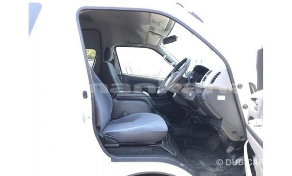 Buy Import Toyota Hiace White Car in Import - Dubai in Abhasia Buy Import Toyota Hiace White Car in Import - Dubai in Abhasia