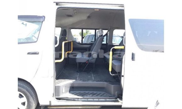 Buy Import Toyota Hiace White Car in Import - Dubai in Abhasia Buy Import Toyota Hiace White Car in Import - Dubai in Abhasia