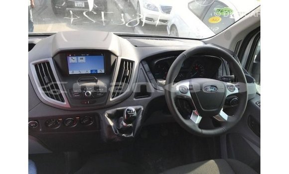 Buy Import Ford Club Wagon White Car in Import - Dubai in Abhasia Buy Import Ford Club Wagon White Car in Import - Dubai in Abhasia