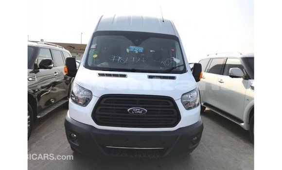 Buy Import Ford Club Wagon White Car in Import - Dubai in Abhasia Buy Import Ford Club Wagon White Car in Import - Dubai in Abhasia