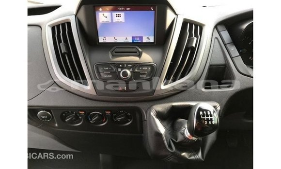 Buy Import Ford Club Wagon White Car in Import - Dubai in Abhasia Buy Import Ford Club Wagon White Car in Import - Dubai in Abhasia