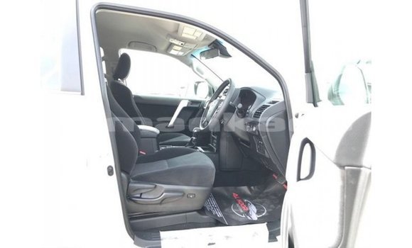 Buy Import Toyota Prado White Car in Import - Dubai in Abhasia Buy Import Toyota Prado White Car in Import - Dubai in Abhasia