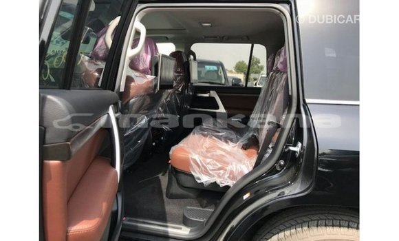 Buy Import Toyota Land Cruiser Black Car in Import - Dubai in Abhasia Buy Import Toyota Land Cruiser Black Car in Import - Dubai in Abhasia