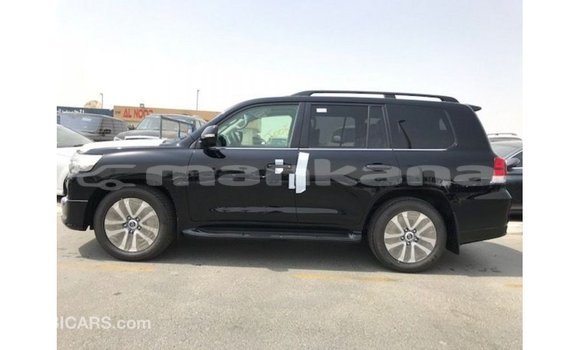 Buy Import Toyota Land Cruiser Black Car in Import - Dubai in Abhasia Buy Import Toyota Land Cruiser Black Car in Import - Dubai in Abhasia