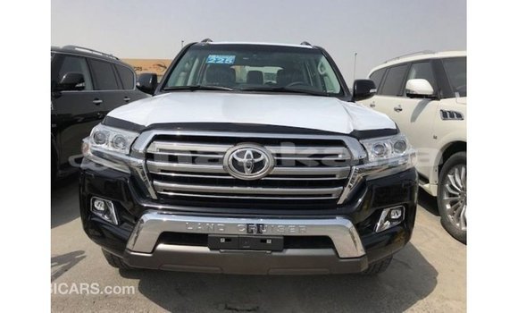 Buy Import Toyota Land Cruiser Black Car in Import - Dubai in Abhasia Buy Import Toyota Land Cruiser Black Car in Import - Dubai in Abhasia