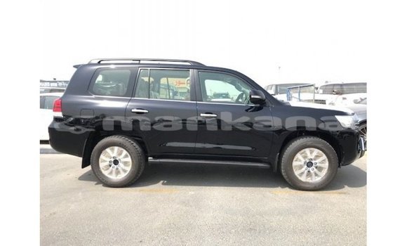 Buy Import Toyota Land Cruiser Black Car in Import - Dubai in Abhasia Buy Import Toyota Land Cruiser Black Car in Import - Dubai in Abhasia