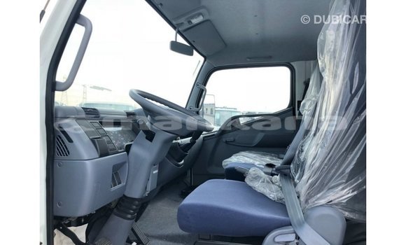 Buy Import Mitsubishi Carisma White Car in Import - Dubai in Abhasia Buy Import Mitsubishi Carisma White Car in Import - Dubai in Abhasia