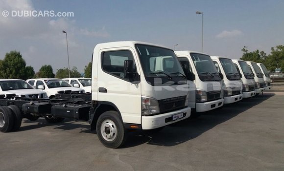 Buy Import Mitsubishi Carisma White Car in Import - Dubai in Abhasia Buy Import Mitsubishi Carisma White Car in Import - Dubai in Abhasia
