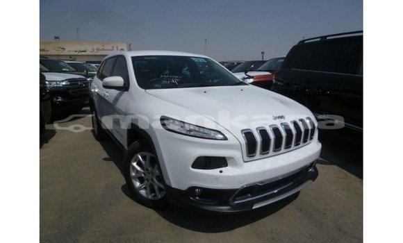 Buy Import Jeep Cherokee White Car in Import - Dubai in Abhasia