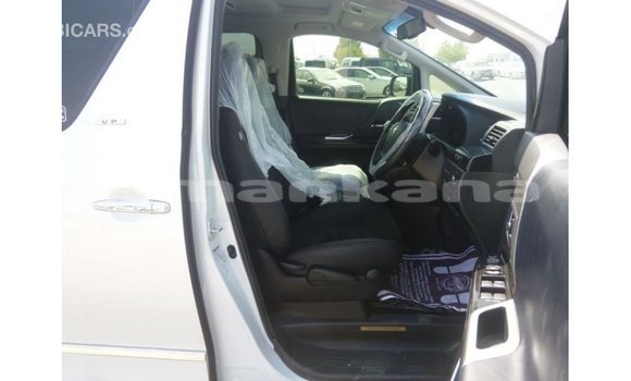 Buy Import Toyota Vellfire White Car in Import - Dubai in Abhasia Buy Import Toyota Vellfire White Car in Import - Dubai in Abhasia