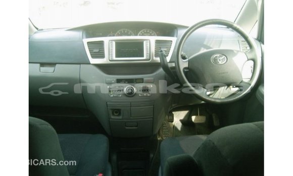 Buy Import Toyota Noah White Car in Import - Dubai in Abhasia Buy Import Toyota Noah White Car in Import - Dubai in Abhasia