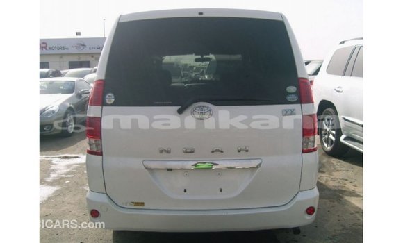 Buy Import Toyota Noah White Car in Import - Dubai in Abhasia Buy Import Toyota Noah White Car in Import - Dubai in Abhasia