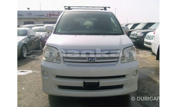 Buy Import Toyota Noah White Car in Import - Dubai in Abhasia Buy Import Toyota Noah White Car in Import - Dubai in Abhasia