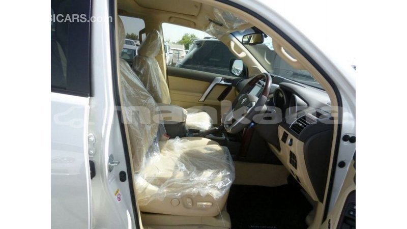 Big with watermark toyota prado abhasia import dubai 2561