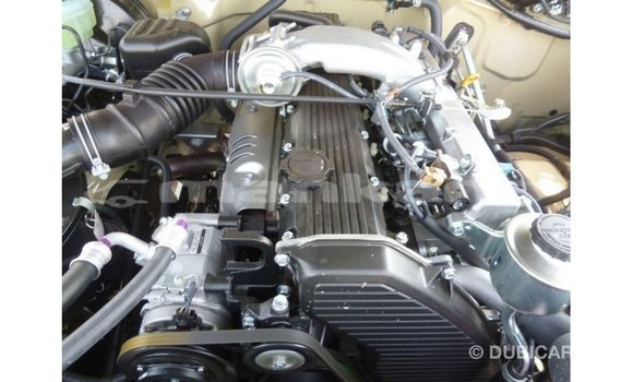 Buy Import Toyota Land Cruiser Beige Car in Import - Dubai in Abhasia Buy Import Toyota Land Cruiser Beige Car in Import - Dubai in Abhasia