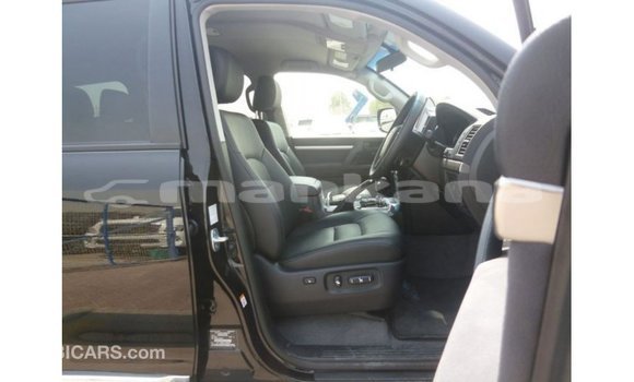 Buy Import Toyota Land Cruiser Black Car in Import - Dubai in Abhasia Buy Import Toyota Land Cruiser Black Car in Import - Dubai in Abhasia