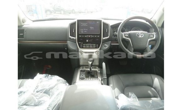 Buy Import Toyota Land Cruiser Black Car in Import - Dubai in Abhasia Buy Import Toyota Land Cruiser Black Car in Import - Dubai in Abhasia