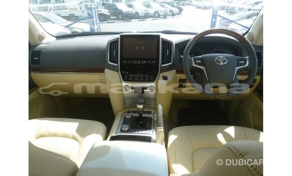 Buy Import Toyota Land Cruiser Brown Car in Import - Dubai in Abhasia Buy Import Toyota Land Cruiser Brown Car in Import - Dubai in Abhasia
