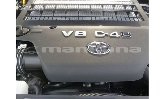 Buy Import Toyota Land Cruiser Blue Car in Import - Dubai in Abhasia Buy Import Toyota Land Cruiser Blue Car in Import - Dubai in Abhasia