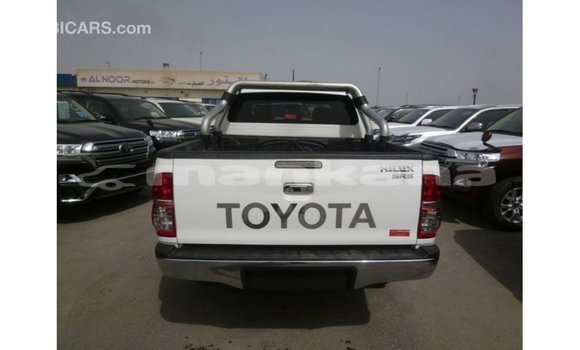 Buy Import Toyota Hilux White Car in Import - Dubai in Abhasia Buy Import Toyota Hilux White Car in Import - Dubai in Abhasia