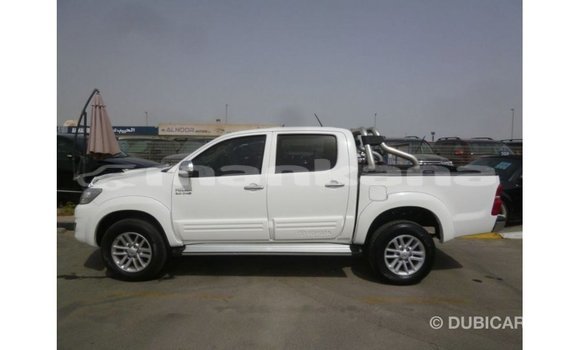 Buy Import Toyota Hilux White Car in Import - Dubai in Abhasia Buy Import Toyota Hilux White Car in Import - Dubai in Abhasia