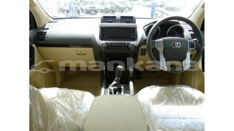 Big with watermark toyota prado abhasia import dubai 2604